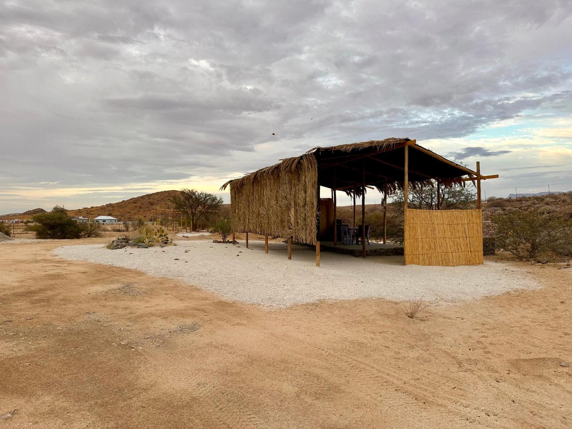 Daureb Isib Campsite And B&B Uis Exterior photo